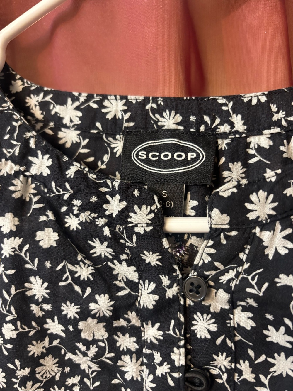 Scoop Black Floral Button-Front Blouse - Black/White